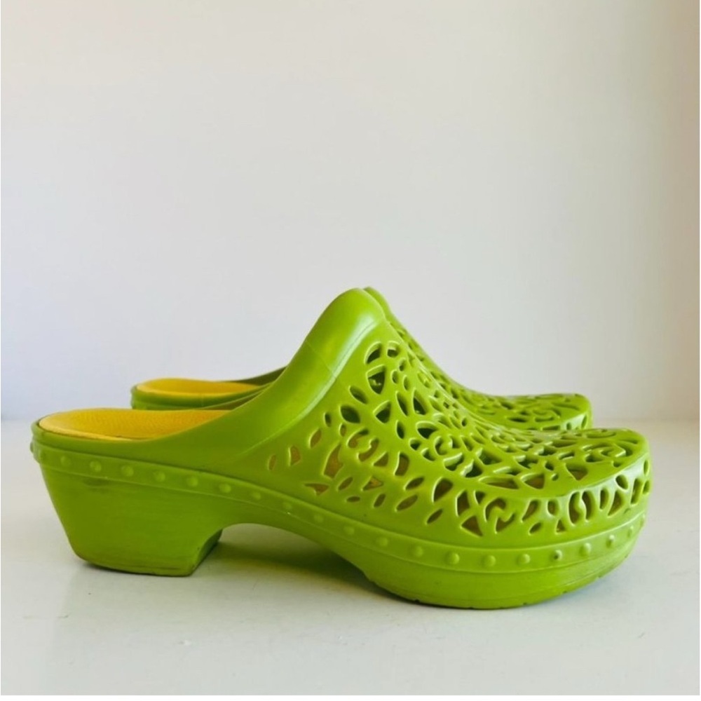 Dansko Rare Lemon Lime “pippa” Lace Cut Out  Clog - Size 10 or 41